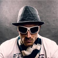 免费信息轰炸机